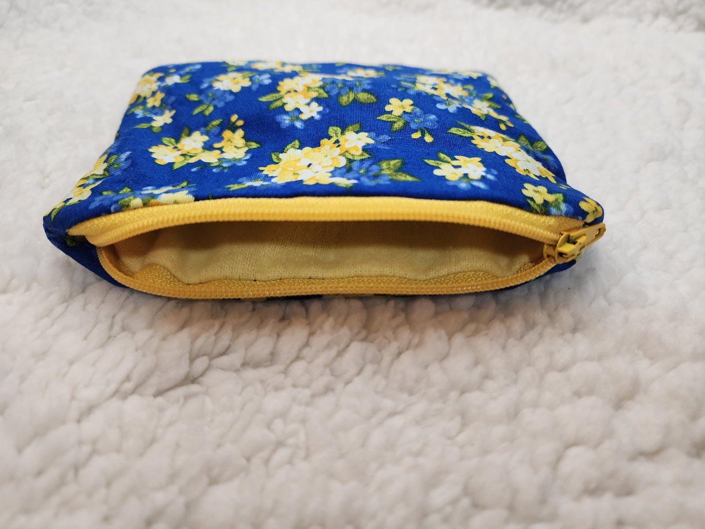 Floral - Zipper pouch
