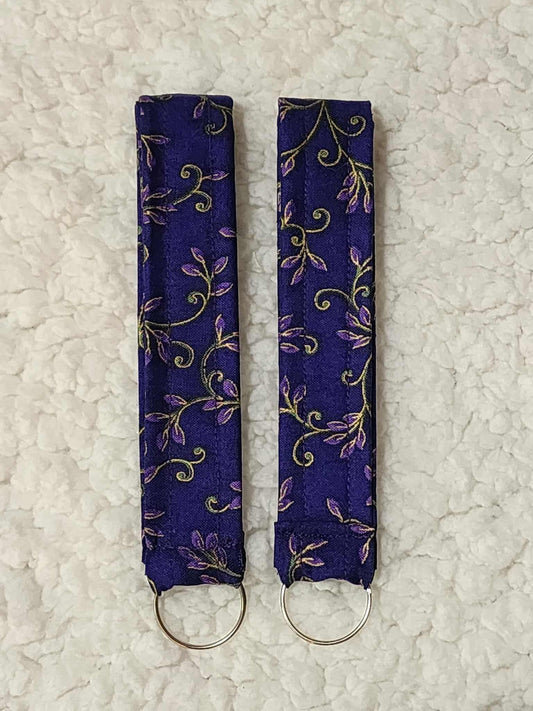 Vintage Vine Wristlet Keychain