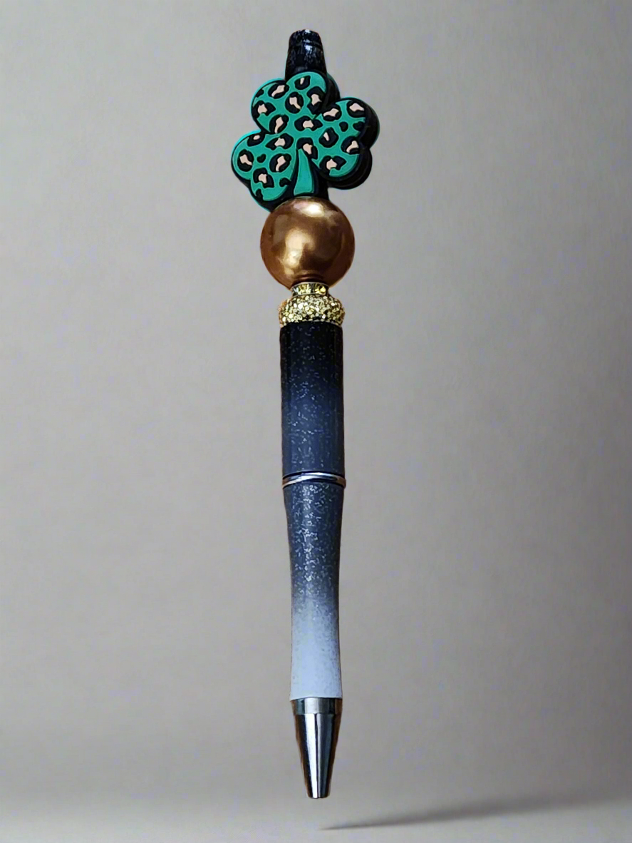 St Patricks Day- Beaded pen